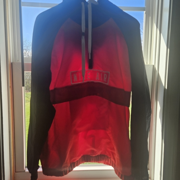 Nike jacket - Picture 3 of 3